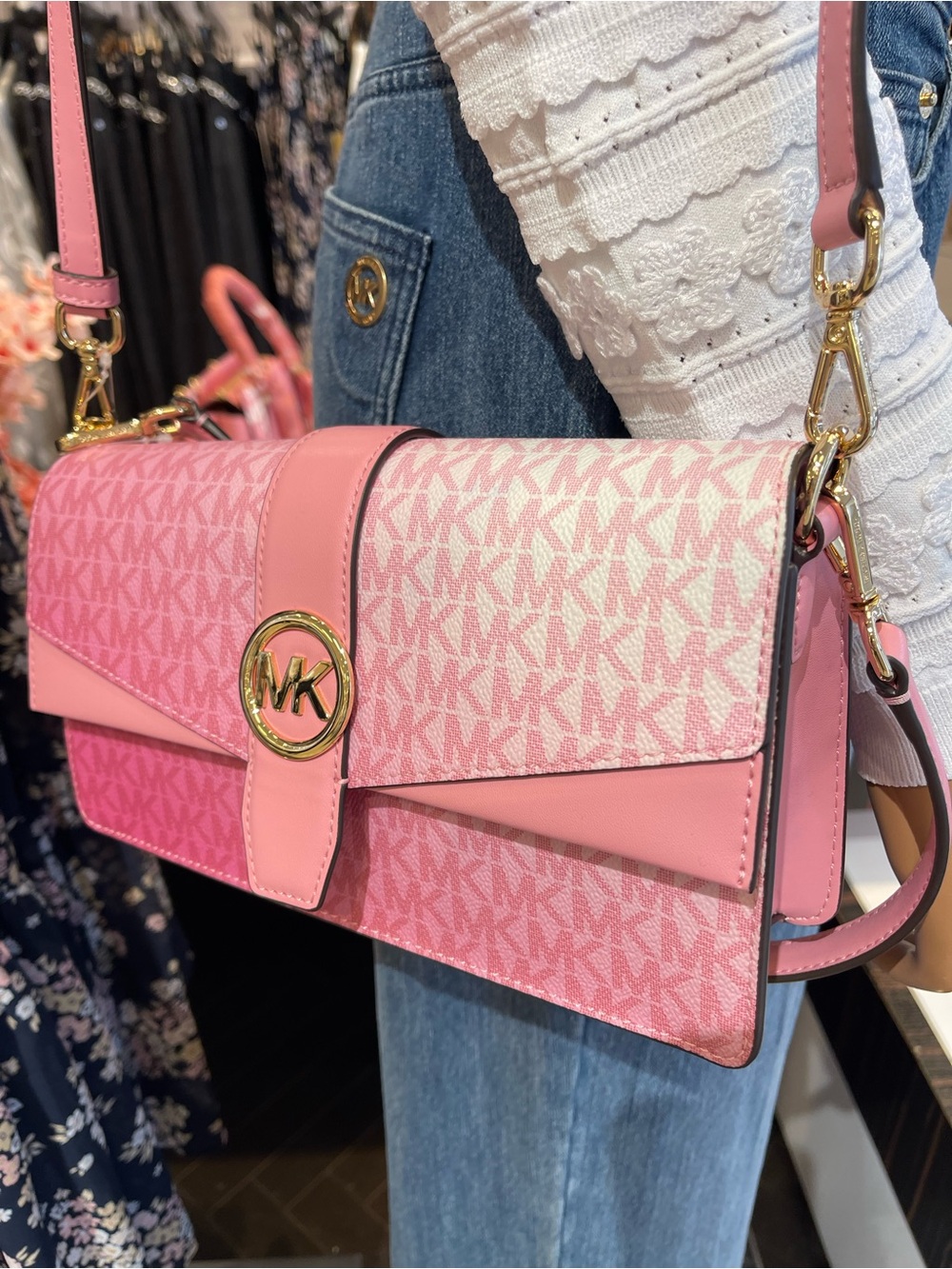 MICHAEL KORS Greenwich Medium Ombré Signature Logo Convertible Flap Shoulder Bag - Picture 6 of 16